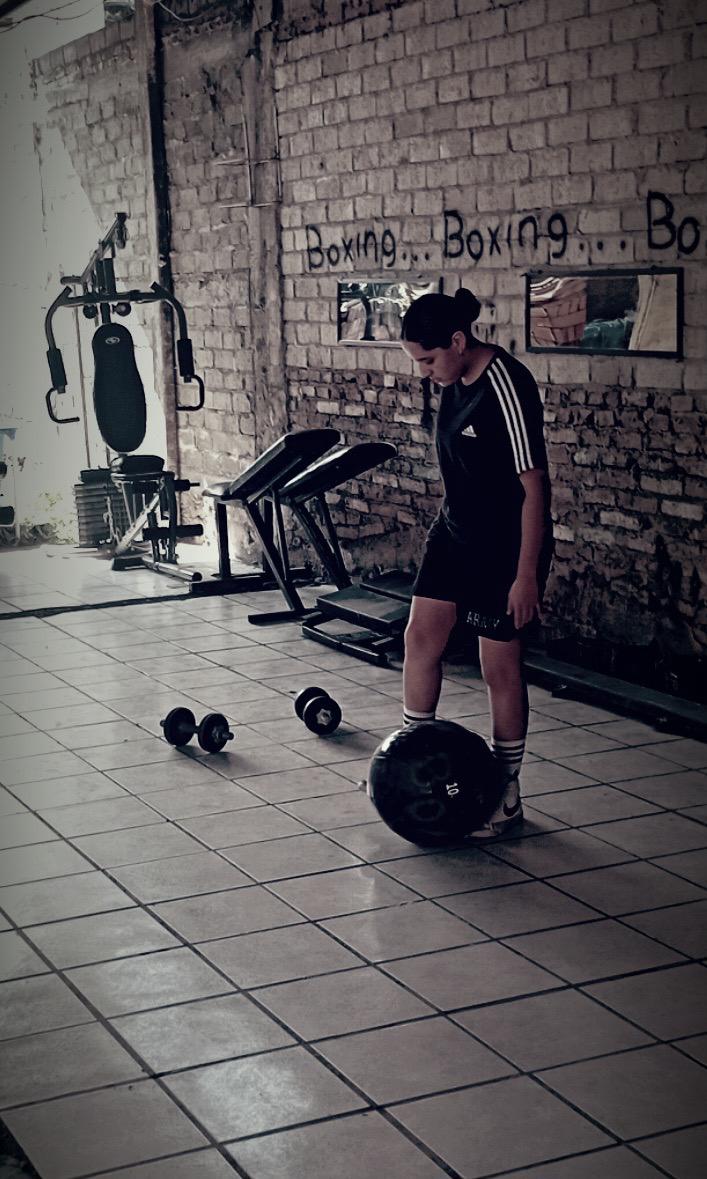 &Aacute;rea de entrenamiento de Estaci&oacute;n Fit 19